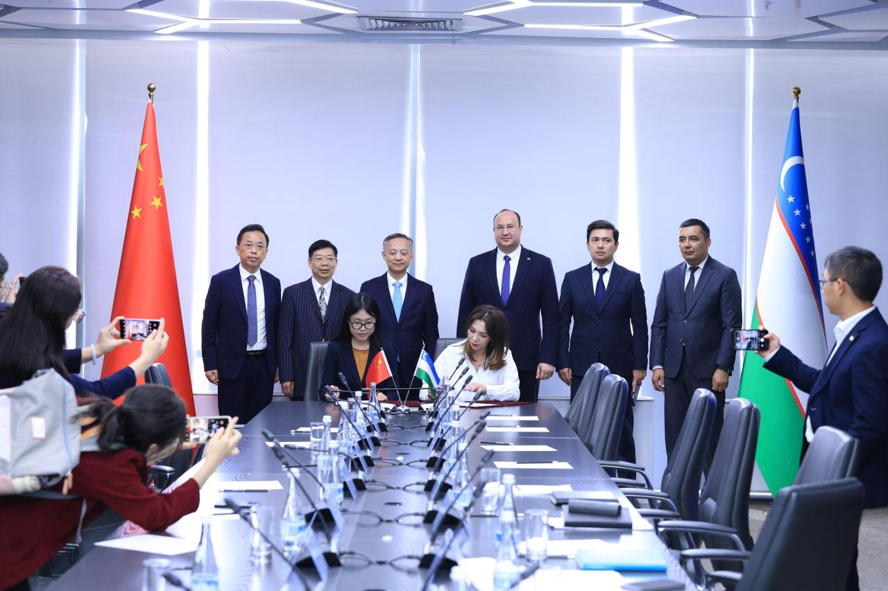 Strategic cooperation was established between China's Guangdong Alliance and the Center for Advanced Technologies under the Mig Alliance and the Center for Advanced Technologies under the Ministry of Higher Education, Science and Innovation of Uzbekistan.