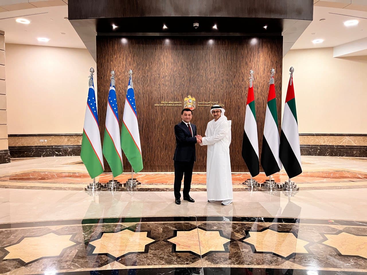 Ўзбекистон ва БАА ташқи ишлар вазирлари Абу-Дабида икки томонлама ҳамкорликни янада фаоллаштириш ва халқаро ташкилотлар доирасида изчил мулоқотни ривожлантириш масалаларини муҳокама қилдилар