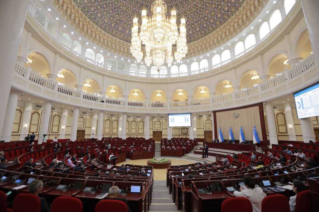 Аҳолини спорт тадбирларига жалб этиш борасида қандай ишлар амалга оширилди? — Вазир жавоб берди