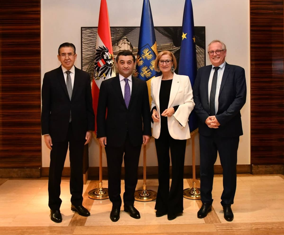 Quyi Avstriya gubernatori Yoxanna Mikl-Laytner bilan samarali hamkorlik uchrashuvi