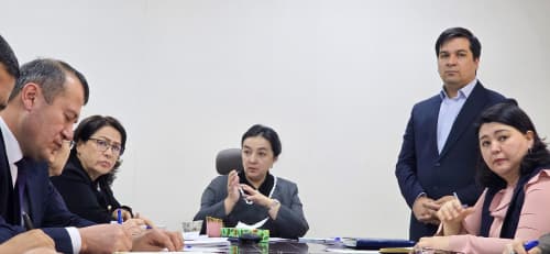 “Фаровон оила” миллий дастури лойиҳаси муҳокама қилинди