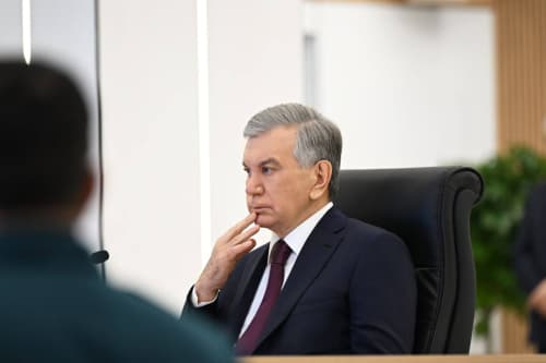 President reviews activities of Tashkent city Security Service
