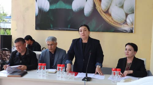 Қарши тумани "Таликурон" маҳалласида ташкил этилган марказлашган пиллахонада илмий-амалий семинар бўлиб ўтди