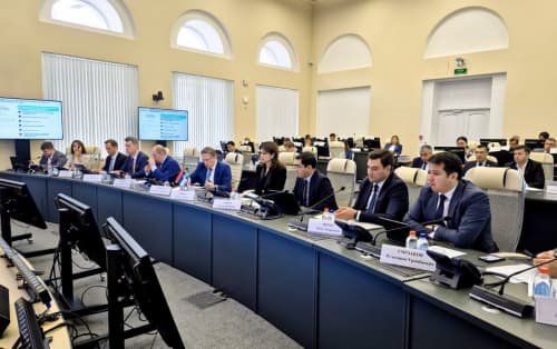 В Министерстве здравоохранения Российской Федерации состоялась встреча с министром Михаилом Мурашко с участием руководителей и профильных специалистов медицинских, научных и образовательных учреждений двух стран