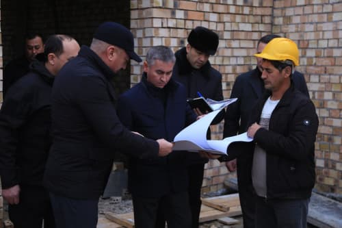 Ички ишлар вазирлиги раҳбарияти Жиззах вилояти ИИБда барпо этилаётган “Ситуацион марказ“ қурилиши жараёни билан танишди