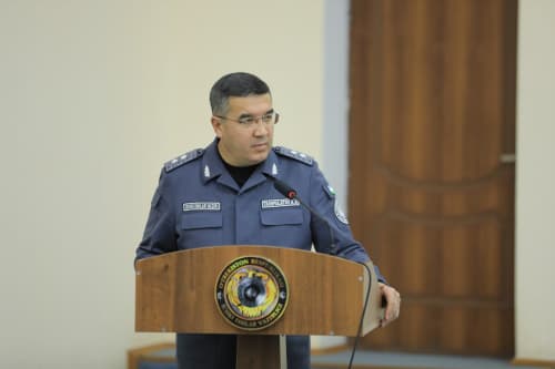 Qoraqalpogʻiston Respublikasi Ichki ishlar vazirligi tizimida oʻtgan yil yakunlari sarhisob qilinib, 2026-yilga moʻljallangan ustuvor vazifalar belgilab olindi