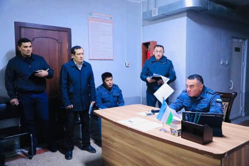 Andijon viloyati IIB boshligʻi “Yoshlar kuni” doirasida maʼmuriy huquqbuzarlik sodir etgan yoshlar bilan uchrashib, ularning muammolarini tingladi