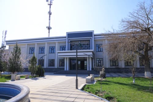 Маҳалла еттилиги билан мулоқот: Бухоро тумани «Работиқалмоқ» маҳалласини «яшил» ҳудудга айлантириш чоралари белгиланди