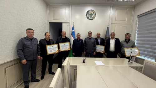 Munosib xizmat va fidoyilikka yuksak eʼtibor: Buxoroda ichki ishlar xodimlari hamda faxriylariga xizmat uylari bepul mulk qilib berildi