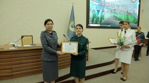 Ёшлар куни муносабати билан ИИВ академиясида «Раҳбар ва ёшлар» учрашуви бўлиб ўтди