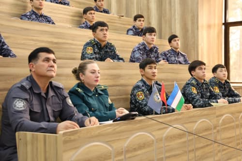 IIV akademiyasining Xorijiy kadrlar bilan ishlash fakultetida taʼlim olayotgan kursantlar uchun onlayn formatdagi mashgʻulot tashkil qilindi