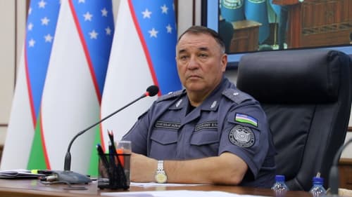 Xorazm viloyati IIBda joriy yilning oʻtgan 6 oyi davomida amalga oshirilgan ishlar va kelgusi davr uchun chora-tadbirlarni belgilab olishga qaratilgan hisobot yigʻilishi boʻlib oʻtdi