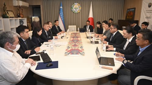 A delegation from the MIA learned about Japan's advanced experience in public services