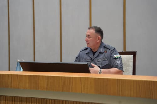 Ички ишлар вазирлиги раҳбарияти томонидан Транспорт ва туризм объектларида хавфсизликни таъминлаш департаментида жорий йилнинг ўтган 6 ой якунлари бўйича сарҳисоб йиғилиши бўлиб ўтди