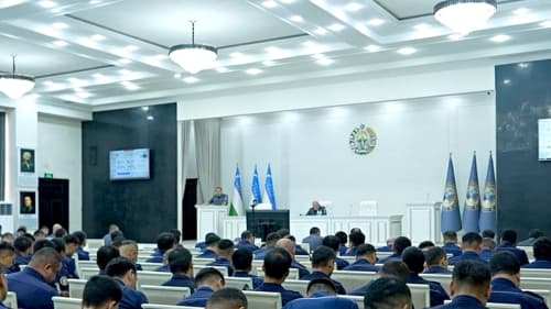 Fargʻona viloyati IIB rahbariyati ishtirokida jamoat xavfsizligini taʼminlashning yangi tizimi mazmun-mohiyati muhokama qilindi