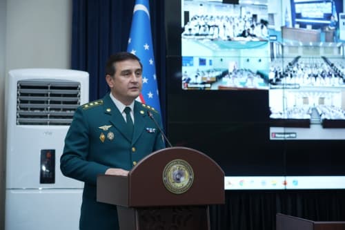 ИИВ Ихтисослаштирилган мактаб-интернатида 1 октябрь — Ўқитувчи ва мураббийлар кунига бағишланган видеоселектор йиғилиши ва байрам тадбири ўтказилди