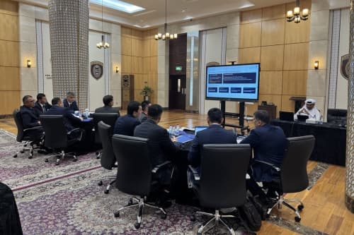 A delegation of Academy students visited Qatar to study advanced practices