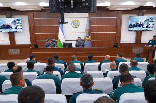 Ichki ishlar vaziriligi rahbariyati boshchiligida Navoiy viloyati ichki ishlar organlarining 9 oylik faoliyati muhokama qilindi