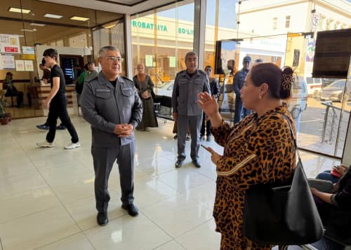 Бухоро вилояти ИИБ бошлиғи Ғиждувон туман ИИБда олиб борилаётган қурилиш ва таъмирлаш ишларини кўздан кечирди