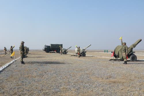 Sharqiy harbiy okrugda kompleks o‘quv mashg‘uloti o‘tkazildi