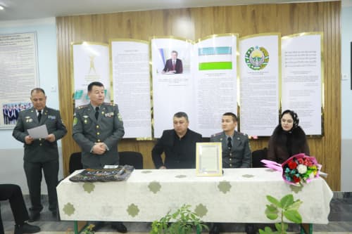 “Oliy Bosh Qo‘mondon” davlat stipendiyasi sohiblarini ota-onalariga tashakkurnomalar topshirildi