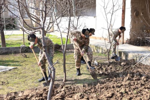 Umumxalq xayriya hashari doirasida obodonlashtirish ishlari keng ko‘lamda davom etmoqda