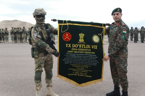 “Doʻstlik–2026”: Oʻzbekiston va Hindiston harbiylari ishtirokidagi oʻquv mashgʻulotlari yakunlandi 