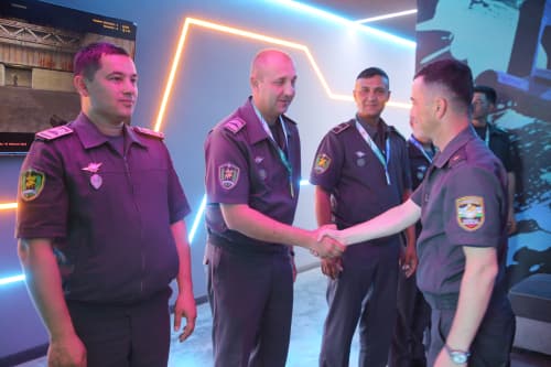 Qarshi va Jizzax garnizonlarida kibersport musobaqasi