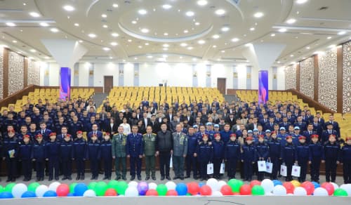 Samarqandlik yoshlar bilan ochiq muloqot o‘tkazildi