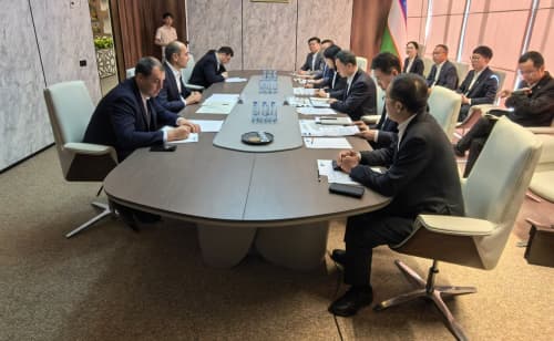 Osmono‘par binolar qurilishi va ilg‘or urbanizatsiya yechimlarini joriy etish masalalari muhokama qilindi