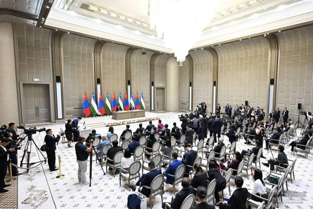 The Presidents of Uzbekistan and Mongolia express satisfaction with the practical results of the negotiations