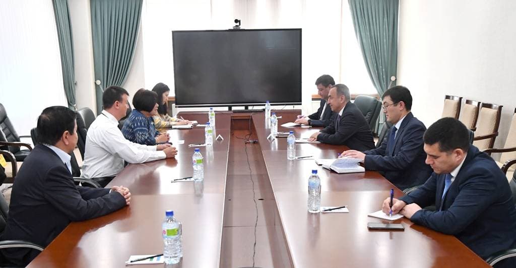 Meeting with the Deputy Permanent Secretary of the Foreign Ministry of Thailand