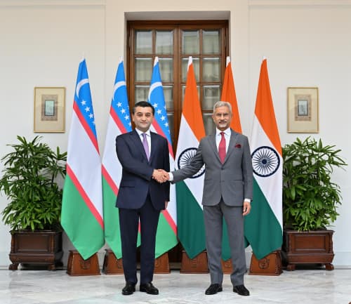 On the Visit of the Foreign Minister of the Republic of Uzbekistan to the Republic of India