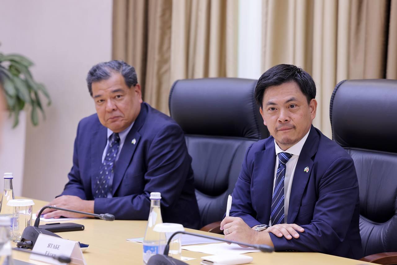 Meeting with Nobuhiko Murakami, CEO of the Japanese company Toyota Tsusho