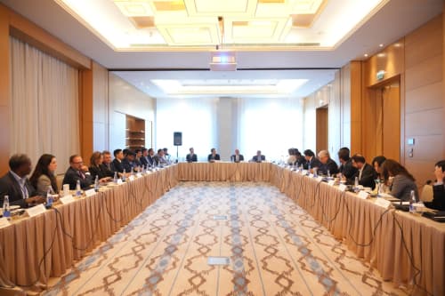 Minister of Digital Technologies Holds Meeting with Leading U.S. Companies