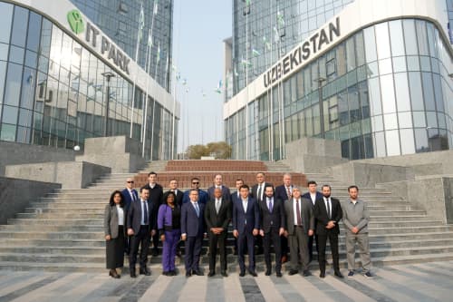 Uzbekistan Showcases Digital Potential at Meeting with New York Mayor 