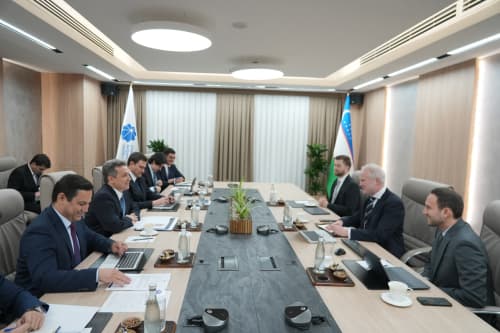 Uzbekistan Advances 25 Positions in Global AI Readiness Ranking Following Cooperation with Oxford Insights