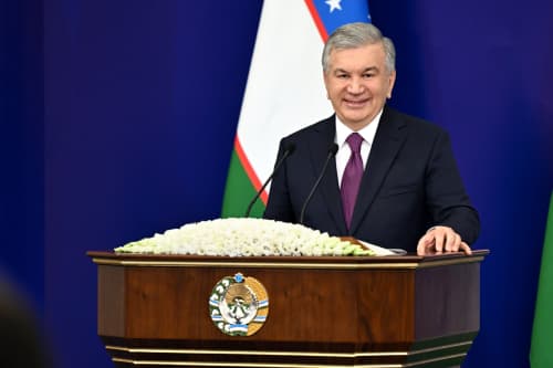 Президент встретился с членами национальной сборной по футболу