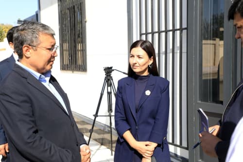 Илҳомлантирувчи учрашув: Дилором Йўлдошева қўшработлик хотин-қизларга тажрибалари билан ўртоқлашди