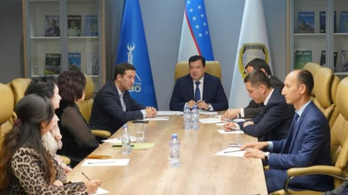 Today, the Ministry of Justice held a press conference on the topic “Starting a Business in 15 Minutes” at the Chilanzar District Public Services Center.