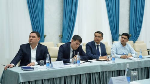 Adliya vaziri o'rinbosari M.Allakuliyev Toshkent davlat yuridik universitetida bo'ldi. 