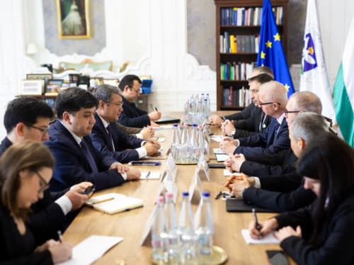 The Minister of Justice met with the rector of the prestigious Hungarian University named after Karoli Gaspar, Professor Laszlo Trochani.