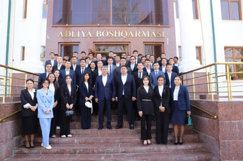 "Вазир ва ёшлар" учрашуви