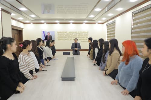 Botir Zokirov nomidagi Milliy estrada san'ati institutining mediaga qiziquvchi talabalari bilan muloqot qilindi