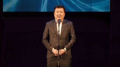 Qoraqalpoq davlat Yosh tomoshabinlar teatrida “Tumar” ansamblining hisobot konserti bo‘lib o‘tdi