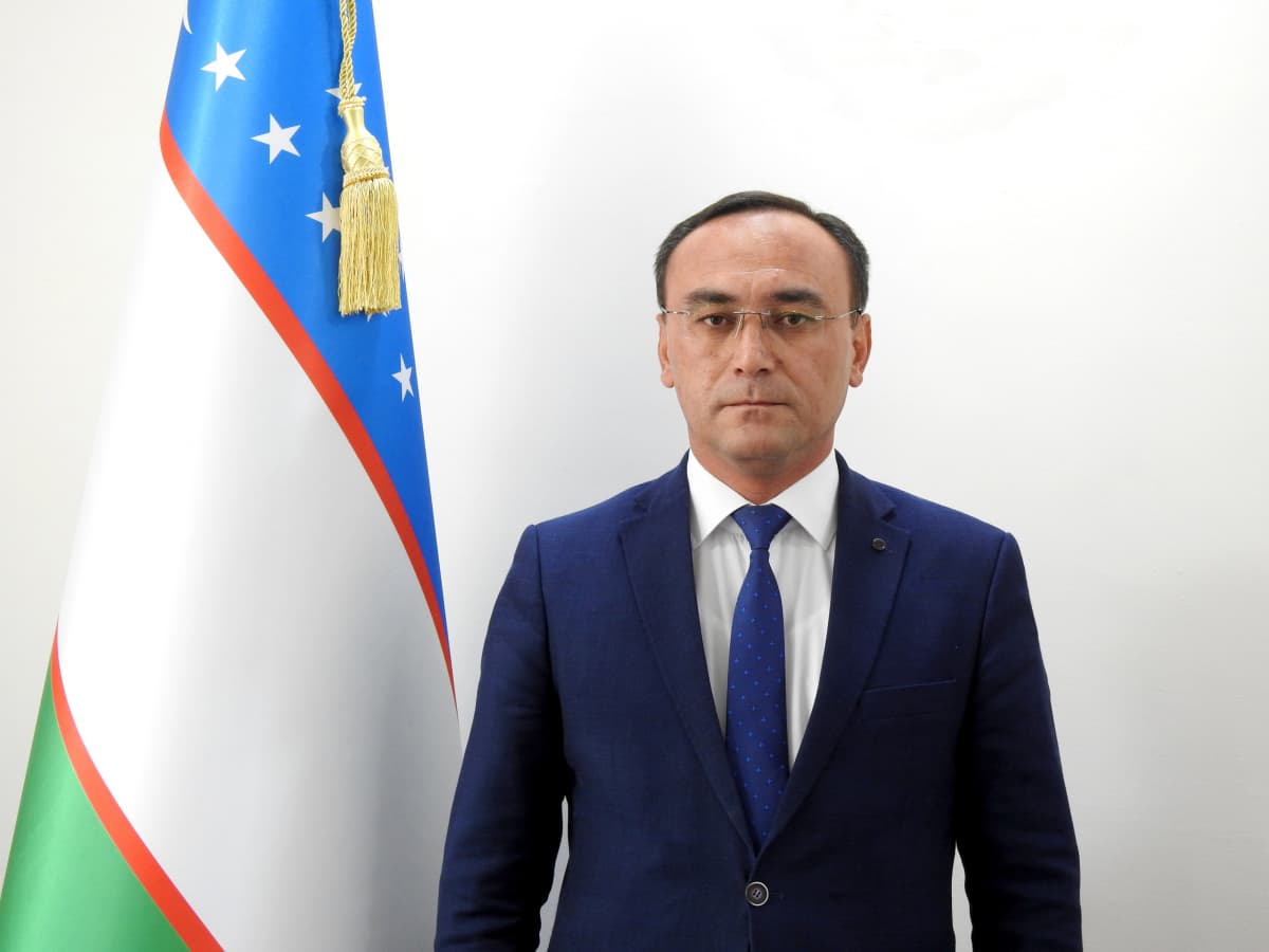  Fayziyev Azamat Ismatovich