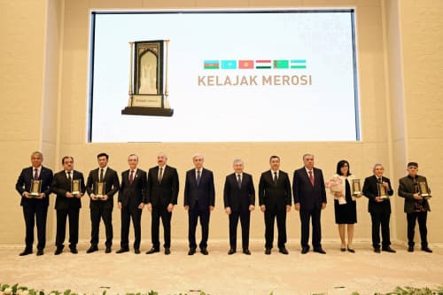 Markaziy Osiyo yetakchilari “Kelajak merosi” xalqaro mukofoti taqdirlash marosimida ishtirok etdi