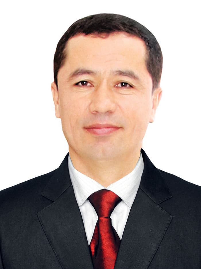 	Абдуллаев Максудбек  Хожиевич
