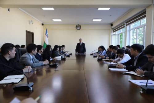 ЁШЛАР БИЛАН ФАХРЛАНАМИЗ