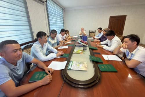 Сурхондарёда “Энг яхши сувчи китобхон” аниқланди